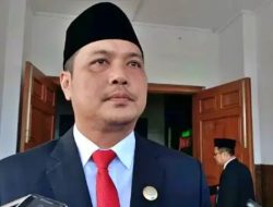 Aditya Mufti Terima Sepucuk Surat dari KPU pada Pilkada Banjarbaru