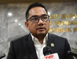 Komisi II DPR, Panggil Mendagri Terkait Pembatalan Pelantikan Kepala Daerah