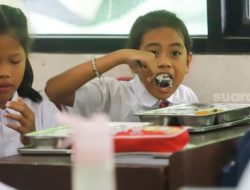 Program Makan Bergizi Gratis Banjir Kritik dan Cibiran, hingga Tumpang Tindih Anggaran