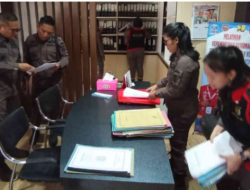 Kejari Kabgor Sita Dokumen Proyek dari Penggeledahan Kantor Dinas PU-PR