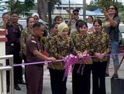 Kejari Bitung dan IAD Gelar Pasar Murah Ramadhan