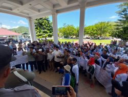 Berlangsung Kondusif, FSPMI Gorontalo Sampaikan Isu Buruh Melalui Aksi Damai