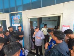 Fasilitas Kuliah Jadi Beban Mahasiswa, Puluhan Mahasiswa Penjas Suarakan Protes