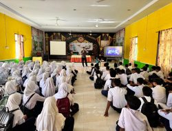 Bentengi Generasi Muda dari Radikalisme, Satgaswil Gorontalo Gelar Sosialisasi di SMPN 1 Tibawa
